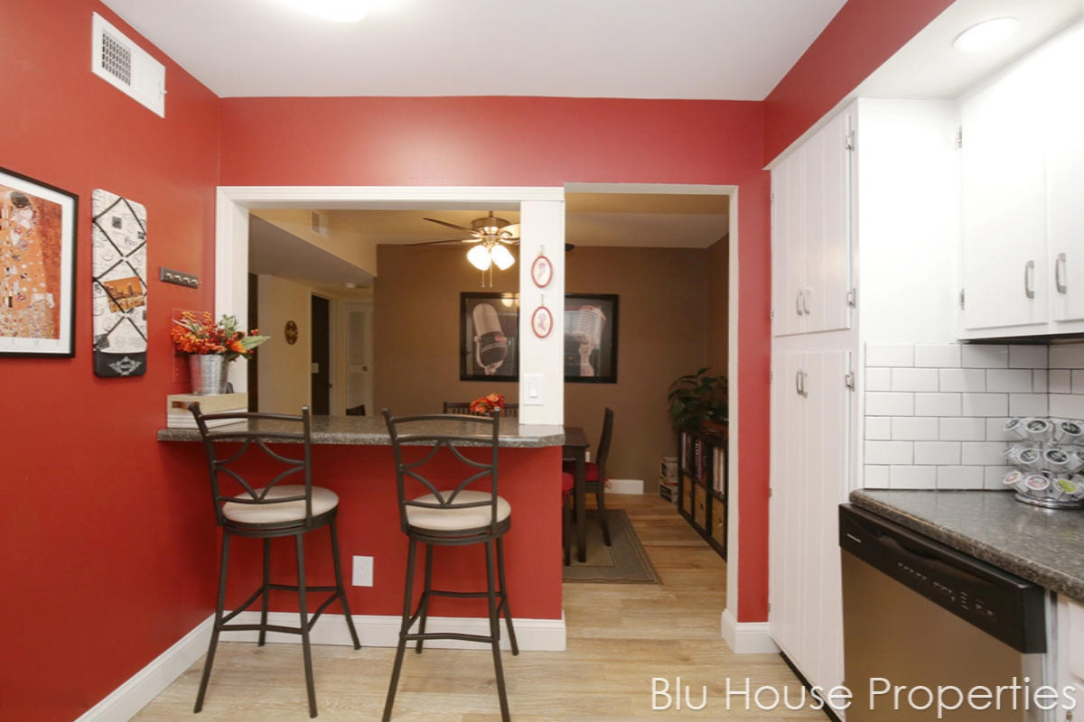 6714 Cascade Road Southeast, Unit C12 Grand Rapids, MI 49546 - Photo 6 of 24 6720Cascade