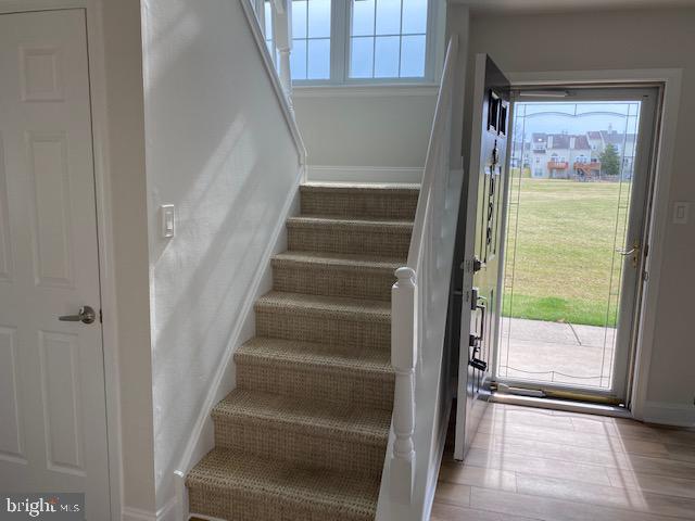 129 North Park Road Newtown, PA 18940 - Photo 11 of 30 Stairway