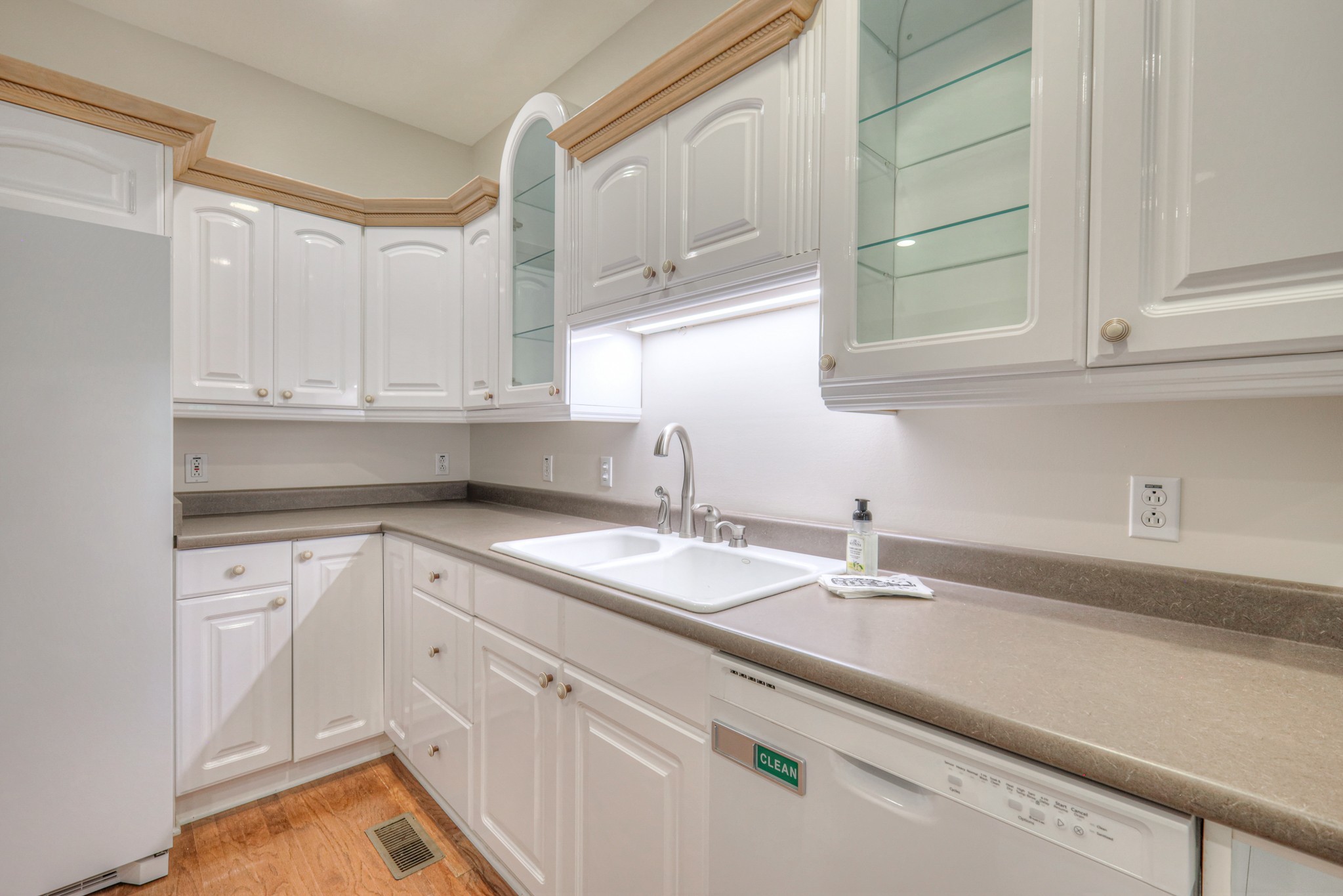 604 Georgian Way Mount Juliet, TN 37122 - Photo 28 of 58 a kitchen with granite countertop white cabinets and a sink