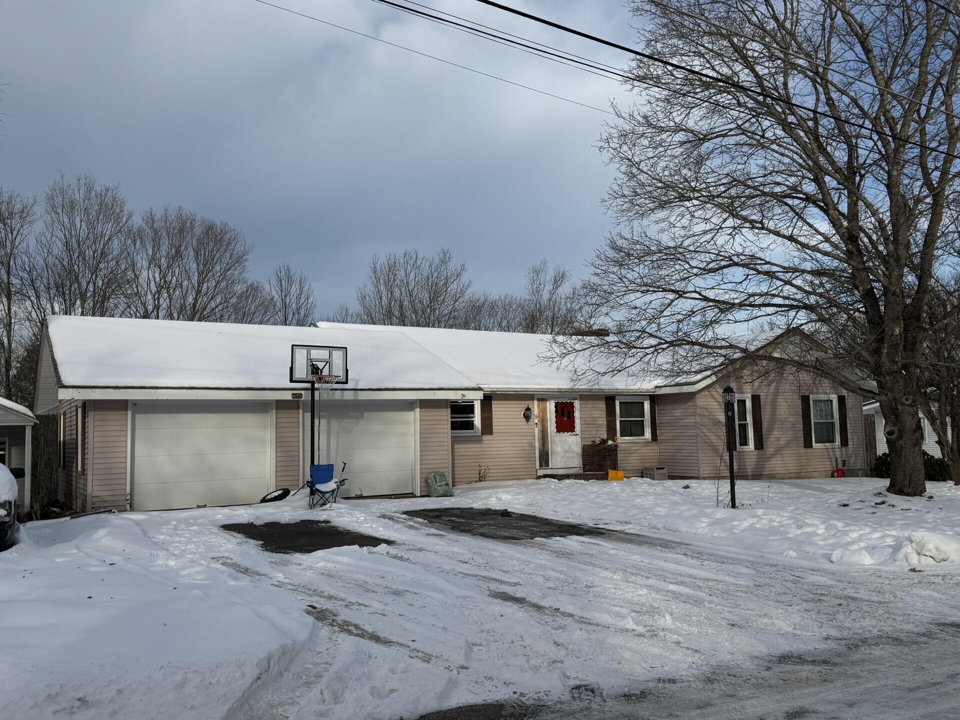 9 Osborne Road Gorham, ME 04038 - Photo 1 of 19 9 Osborne