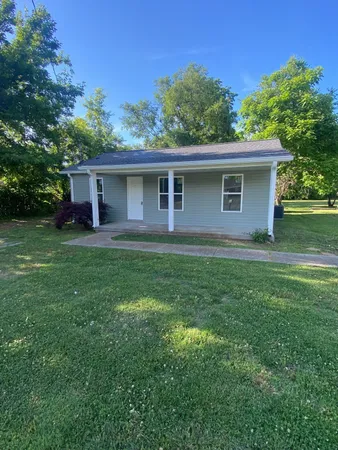 $1,495 | 214 West Lokey Avenue, Murfreesboro, TN 37130