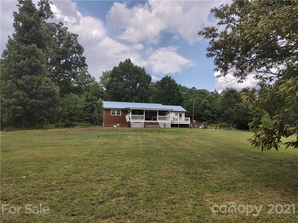 655 Hill Road Lincolnton, NC 28092 - Photo 3 of 28 Gallery Image 3