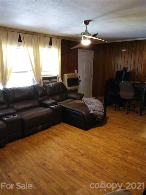 655 Hill Road Lincolnton, NC 28092 - Photo 6 of 28 Gallery Image 6