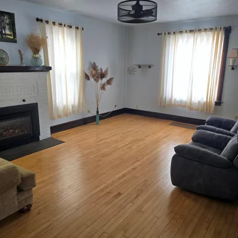 $179,900 | 410 2nd Street, Menominee, MI 49858