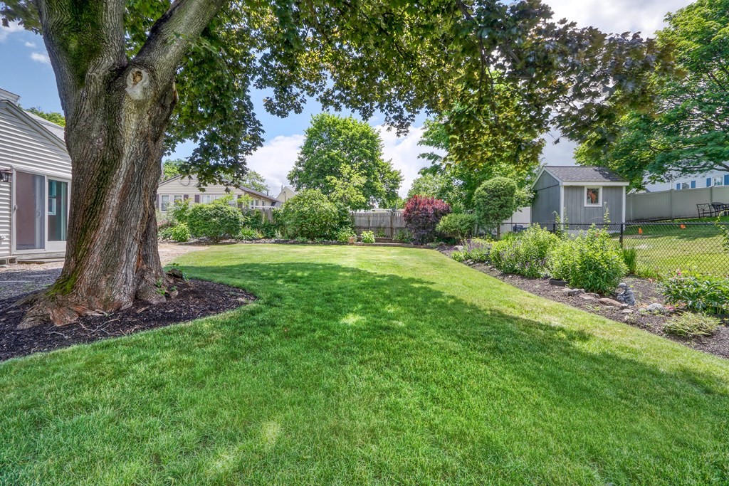 804 Trapelo Road Waltham, MA 02452 - Photo 25 of 27 Gallery Image 25