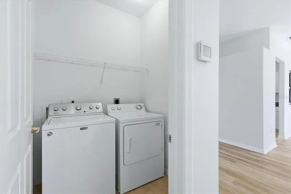 $2,350 | 4456 Streamside Court, Unit 1605, Sarasota, FL 34238