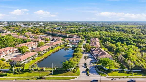 $2,350 | 4456 Streamside Court, Unit 1605, Sarasota, FL 34238
