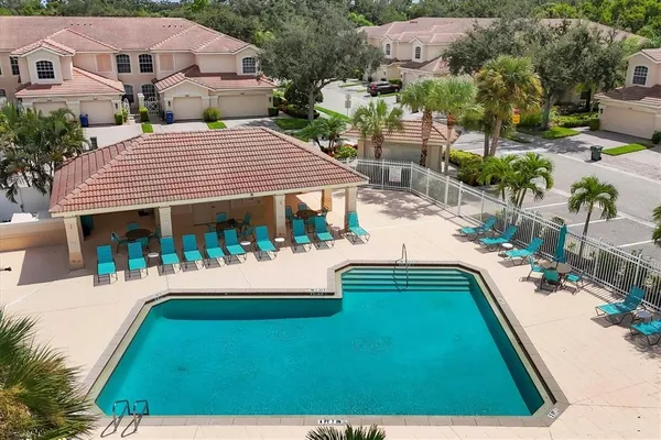 $2,350 | 4456 Streamside Court, Unit 1605, Sarasota, FL 34238
