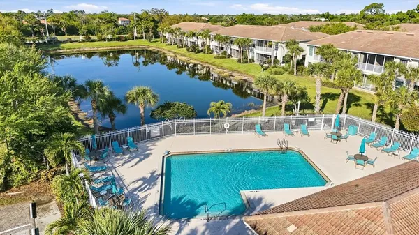 $2,350 | 4456 Streamside Court, Unit 1605, Sarasota, FL 34238