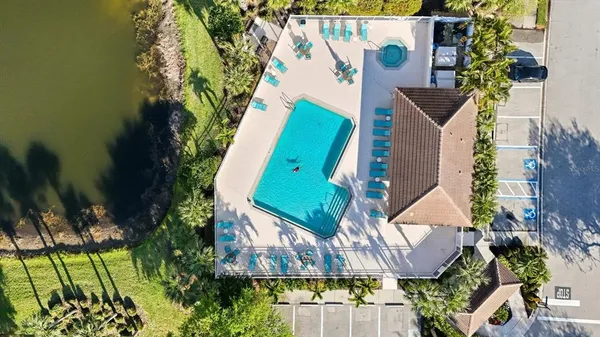 $2,350 | 4456 Streamside Court, Unit 1605, Sarasota, FL 34238