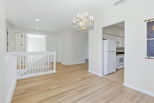 $2,350 | 4456 Streamside Court, Unit 1605, Sarasota, FL 34238