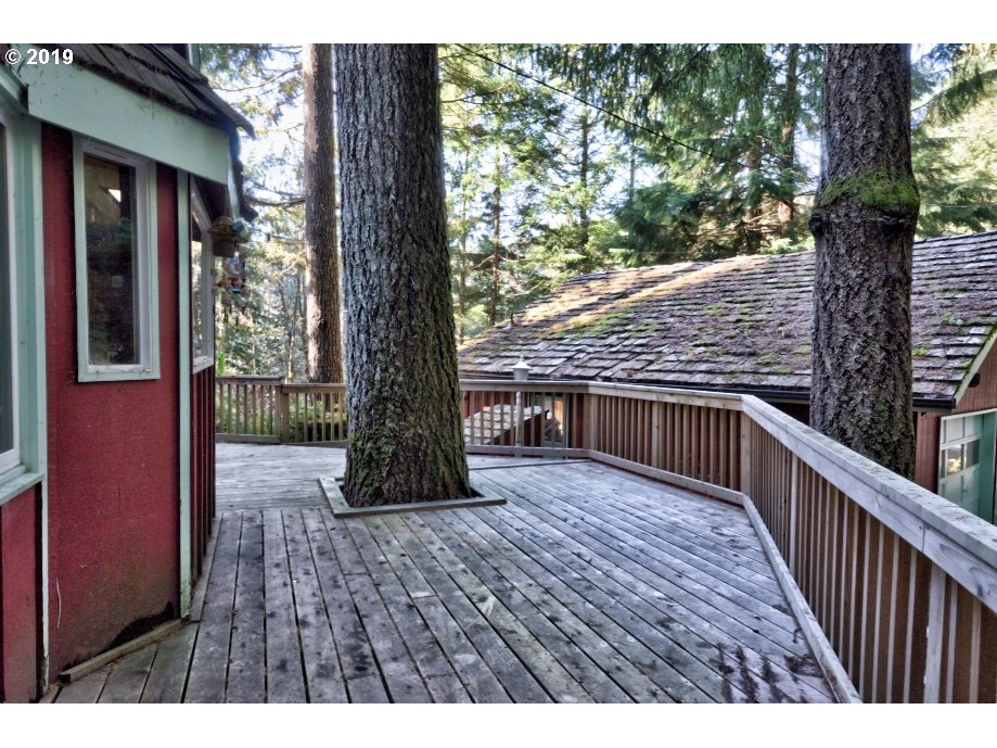 71980 East Linden Road Rhododendron, OR 97049 - Photo 27 of 30 Gallery Image 27