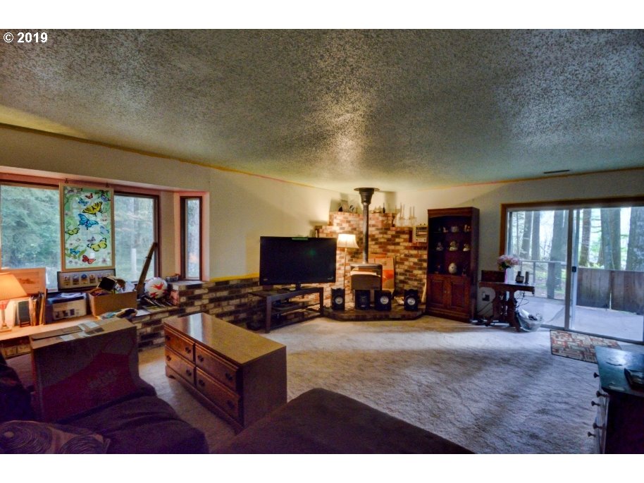 71980 East Linden Road Rhododendron, OR 97049 - Photo 3 of 30 Gallery Image 3