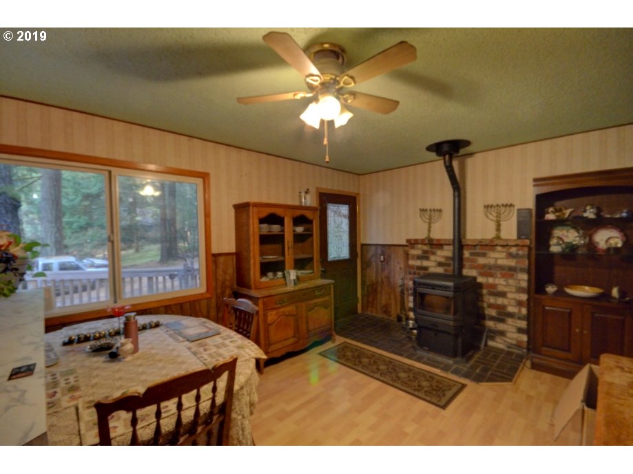 71980 East Linden Road Rhododendron, OR 97049 - Photo 6 of 30 Gallery Image 6