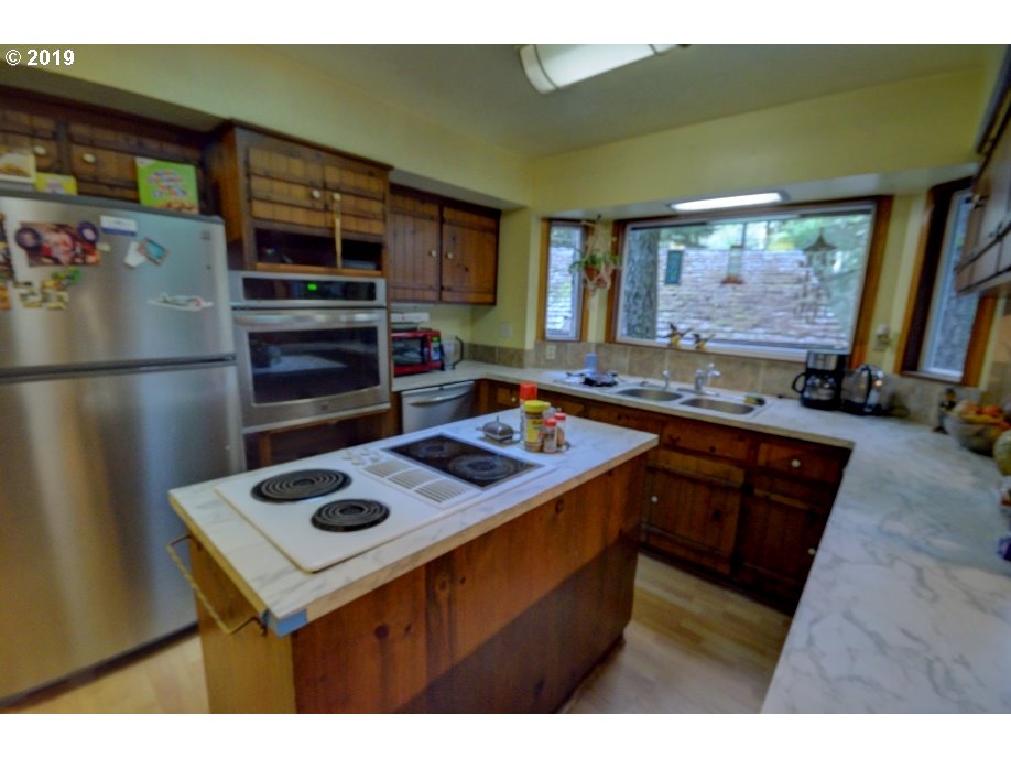 71980 East Linden Road Rhododendron, OR 97049 - Photo 8 of 30 Gallery Image 8