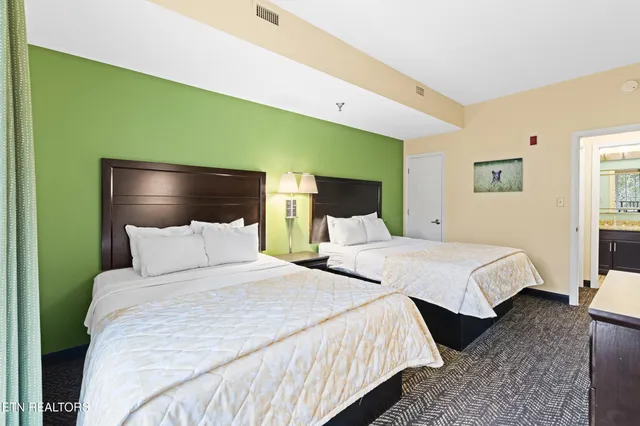 $215,000 | 225 Collier Drive, Unit 1317, Sevierville, TN 37862