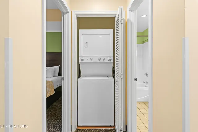 $215,000 | 225 Collier Drive, Unit 1317, Sevierville, TN 37862