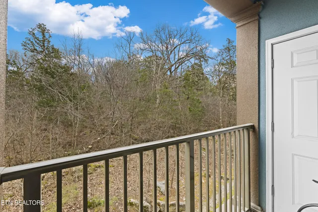 $215,000 | 225 Collier Drive, Unit 1317, Sevierville, TN 37862