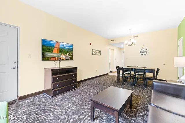 $215,000 | 225 Collier Drive, Unit 1317, Sevierville, TN 37862