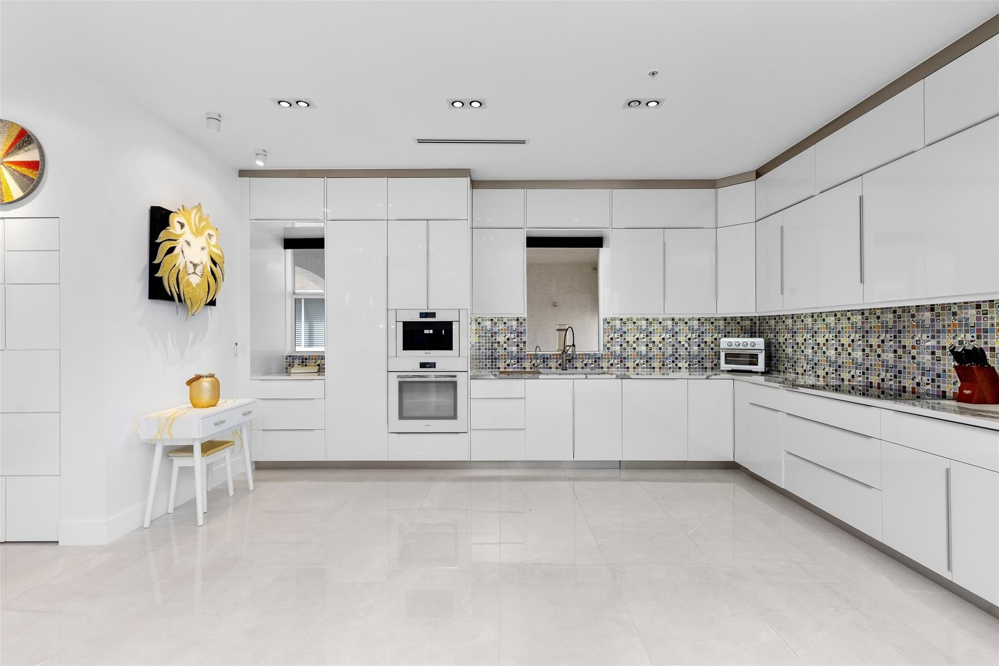 3021 Riomar Street Fort Lauderdale, FL 33304 - Photo 22 of 62 Photo 22