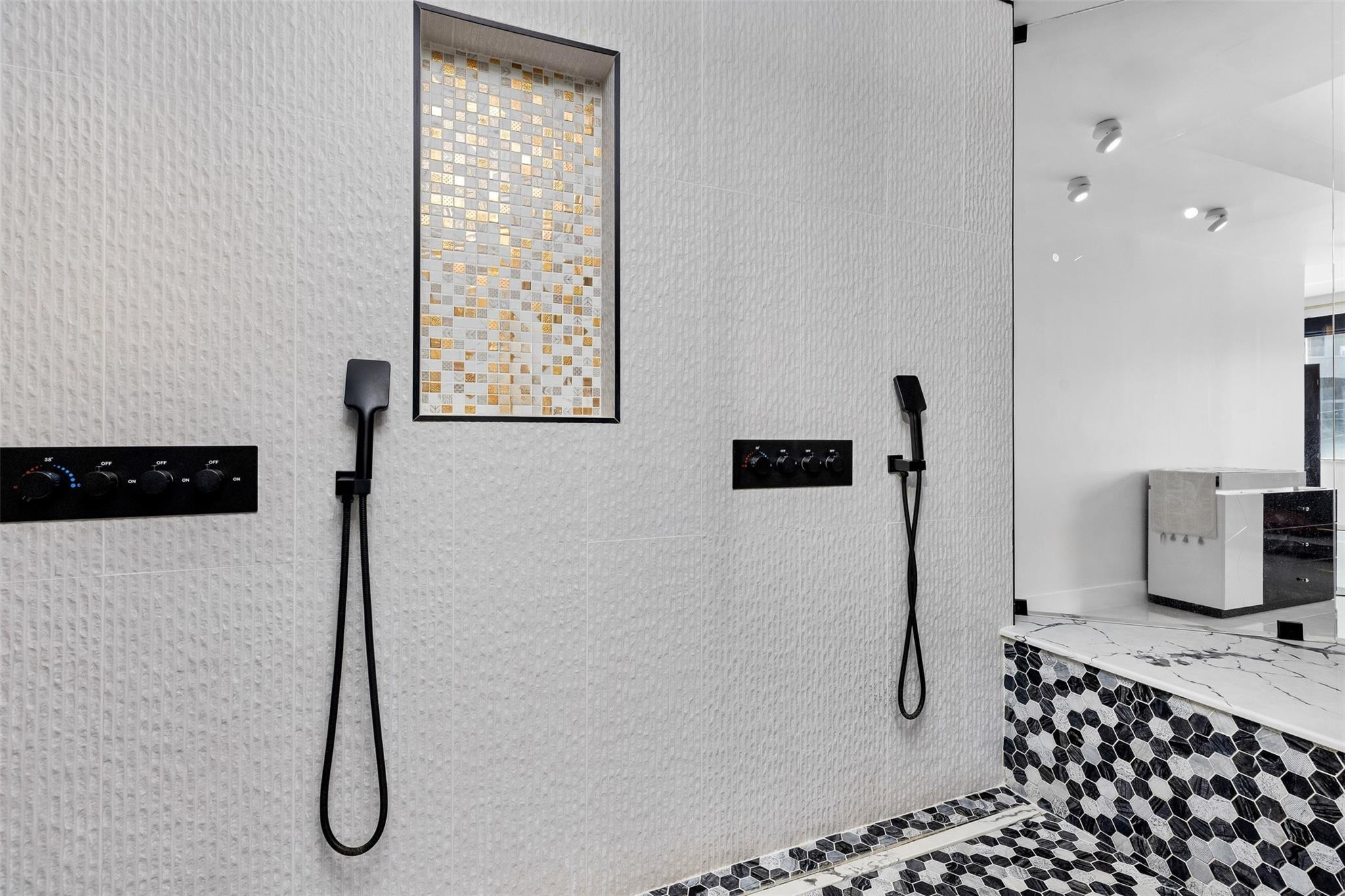 3021 Riomar Street Fort Lauderdale, FL 33304 - Photo 35 of 62 Photo 35