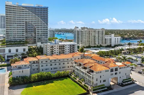 $3,599,999 | 3021 Riomar Street, Fort Lauderdale, FL 33304