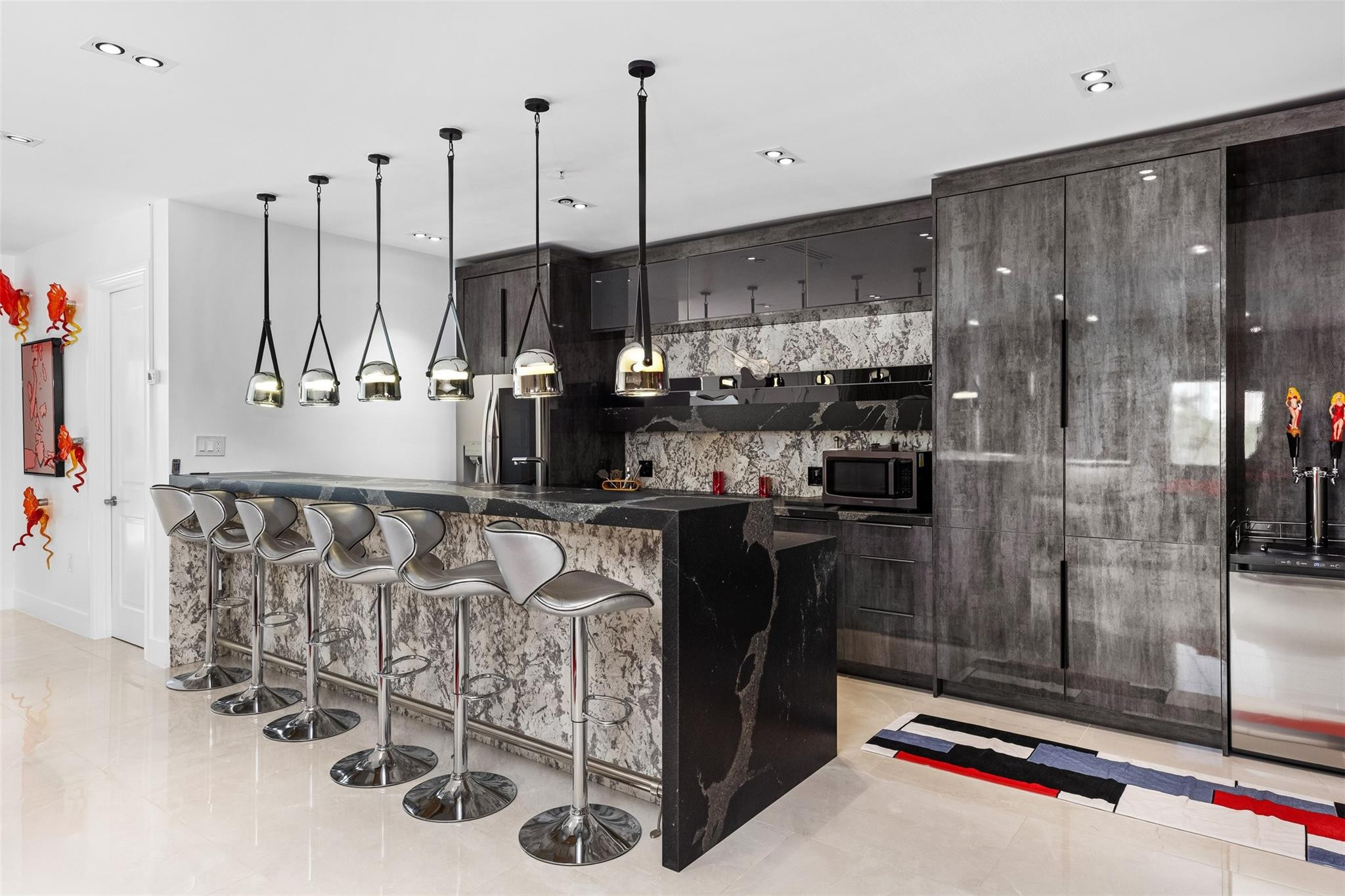 3021 Riomar Street Fort Lauderdale, FL 33304 - Photo 8 of 62 Photo 8