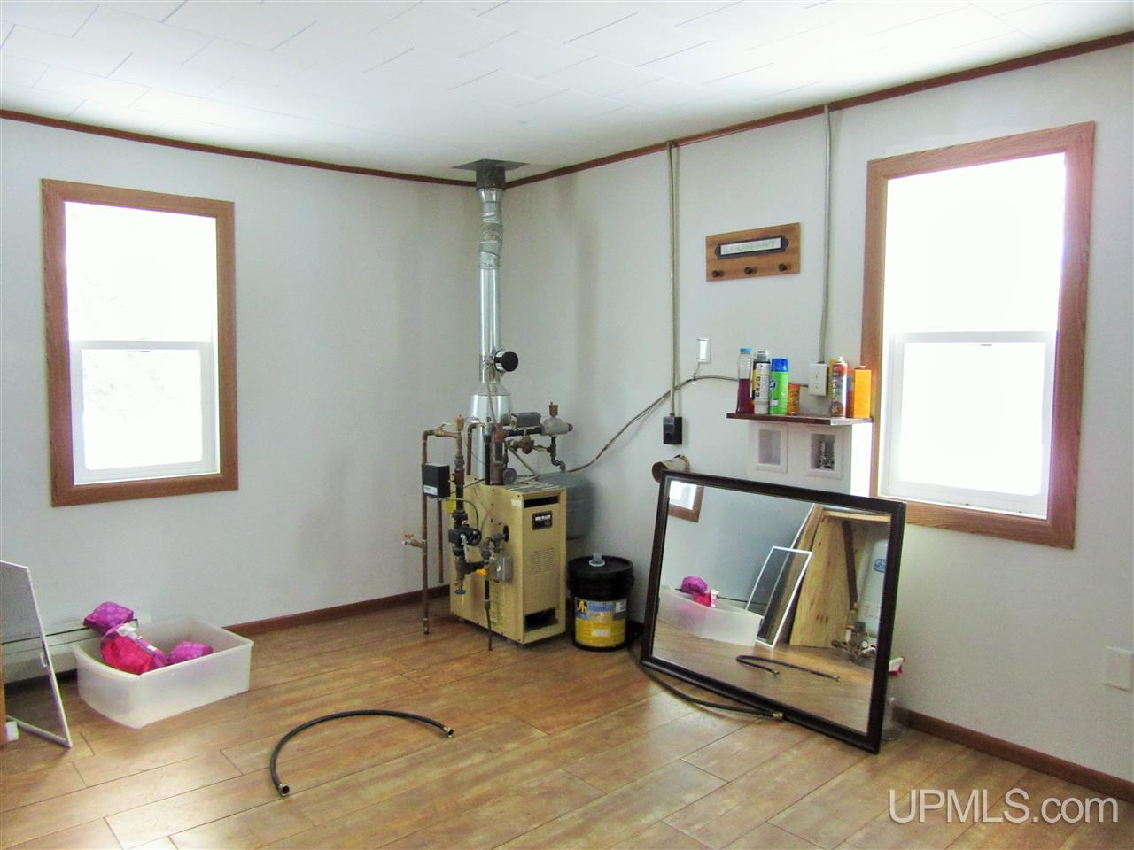1864W Quarry Road Gulliver, MI 49840 - Photo 6 of 19 Gallery Image 6