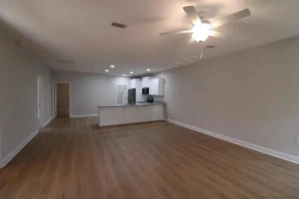 $1,600 | 326 South 5th Street, Jesup, GA 31545