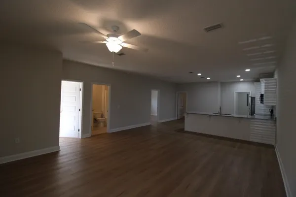 $1,600 | 326 South 5th Street, Jesup, GA 31545