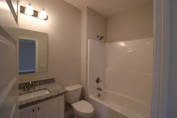 $1,600 | 326 South 5th Street, Jesup, GA 31545