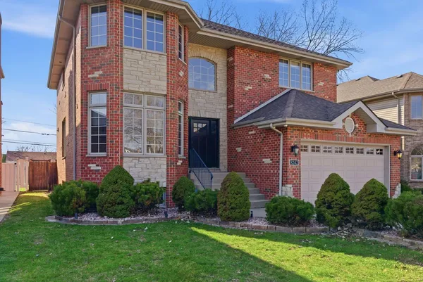 $719,999 | 8242 Latrobe Avenue, Burbank, IL 60459