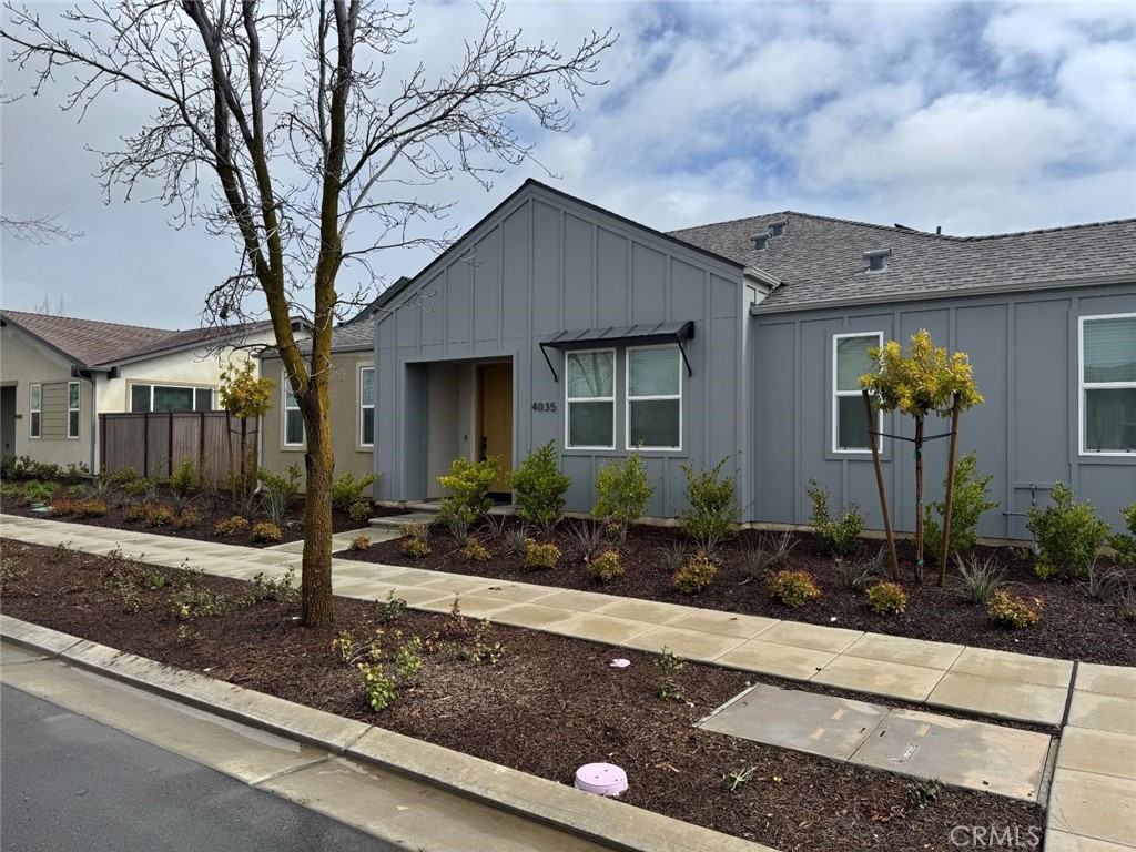 4035 Braden Road Madera, CA 93636 - Photo 2 of 29 a front view of a house with garden
