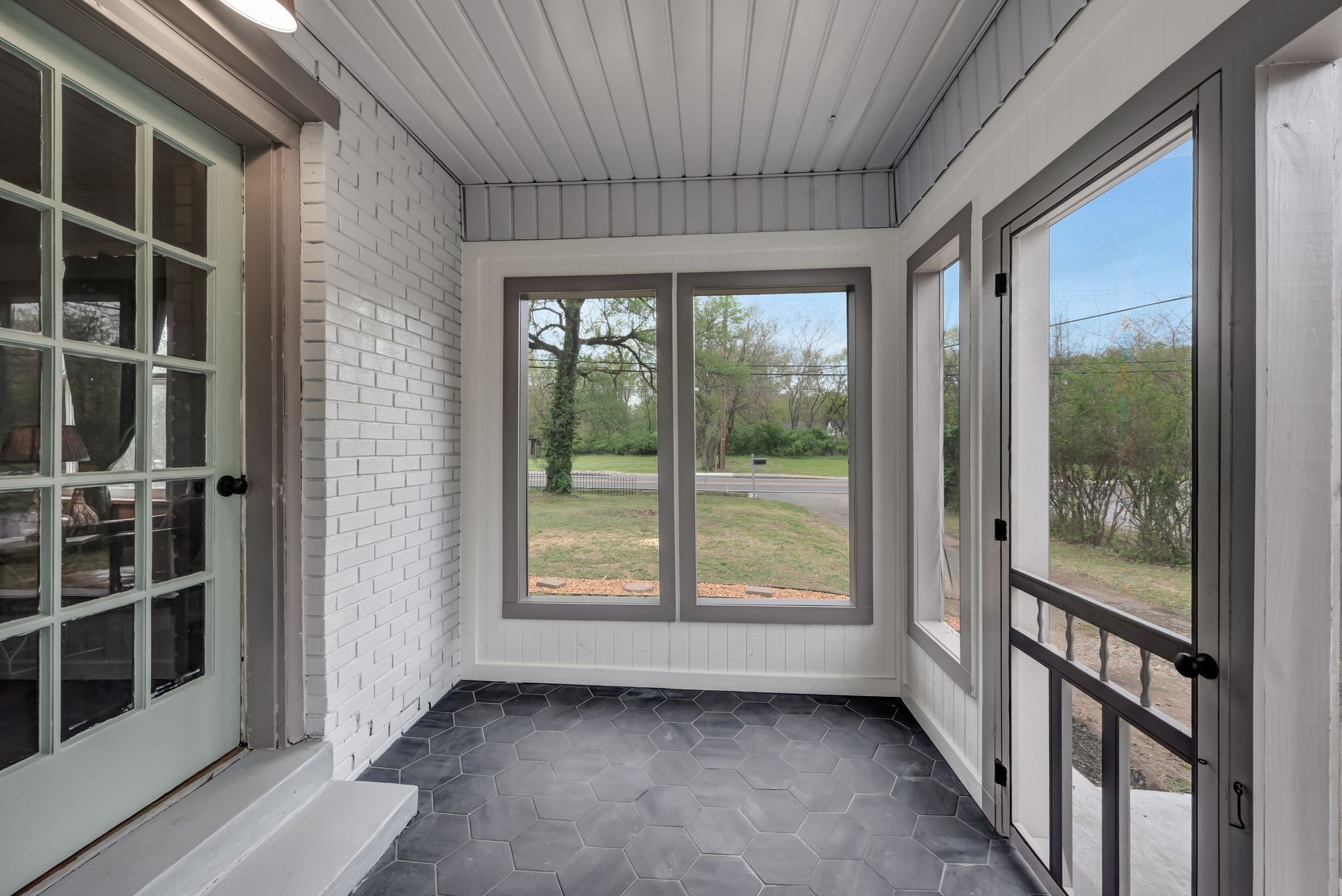 266 Neelys Bend Road Madison, TN 37115 - Photo 13 of 41