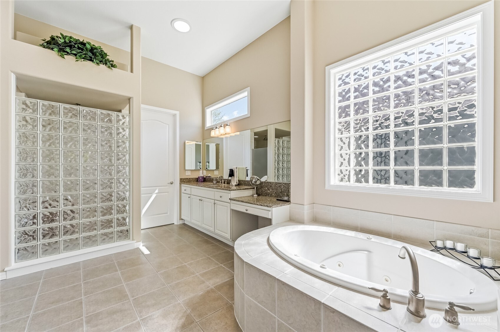 24035 Northeast Adair Road Redmond, WA 98053 - Photo 21 of 40