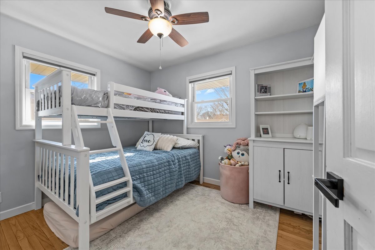 111 Ridge Lane Geneva, IL 60134 - Photo 10 of 25 Gallery Image 10