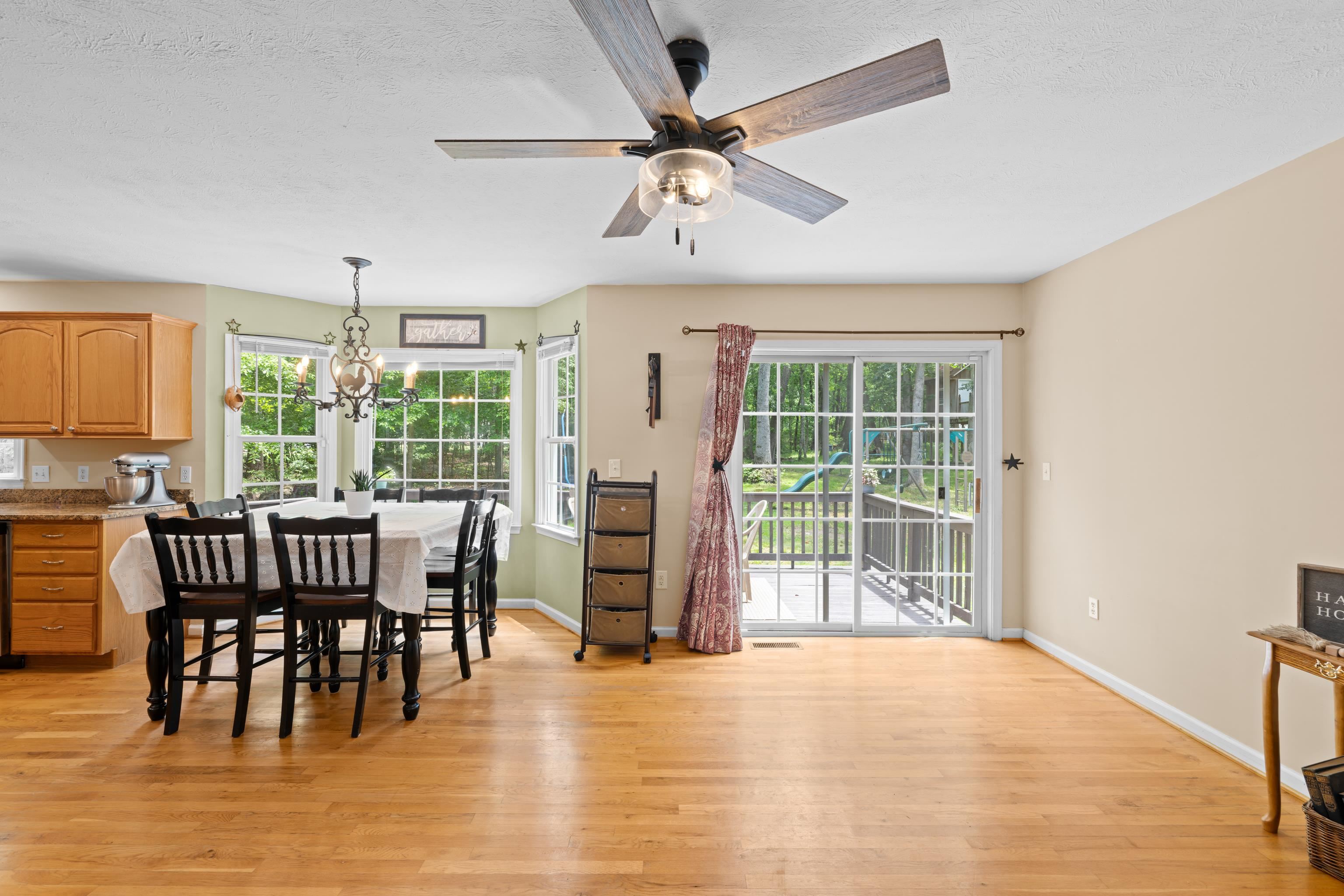 30 Rutherford Lane Stuarts Draft, VA 24477 - Photo 15 of 75