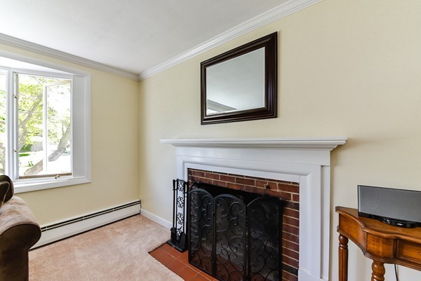 20 Elmfield Road Framingham, MA 01701 - Photo 6 of 29