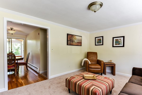 20 Elmfield Road Framingham, MA 01701 - Photo 9 of 29