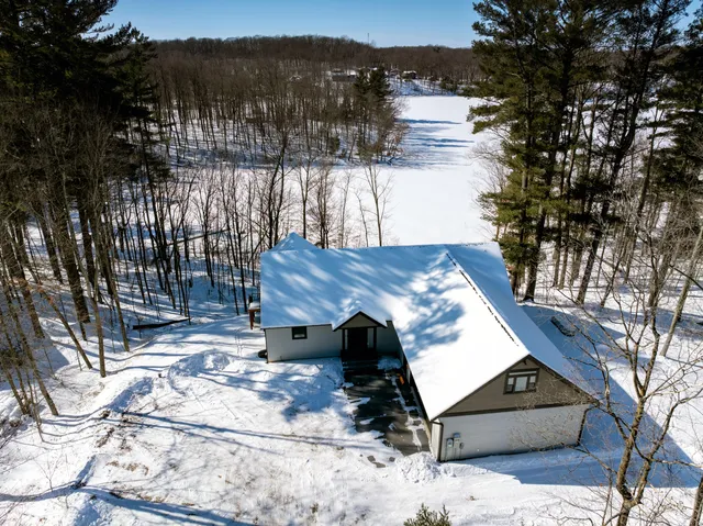 $824,900 | 2568 28 1/4 Street, Cedar Lake, WI 54817