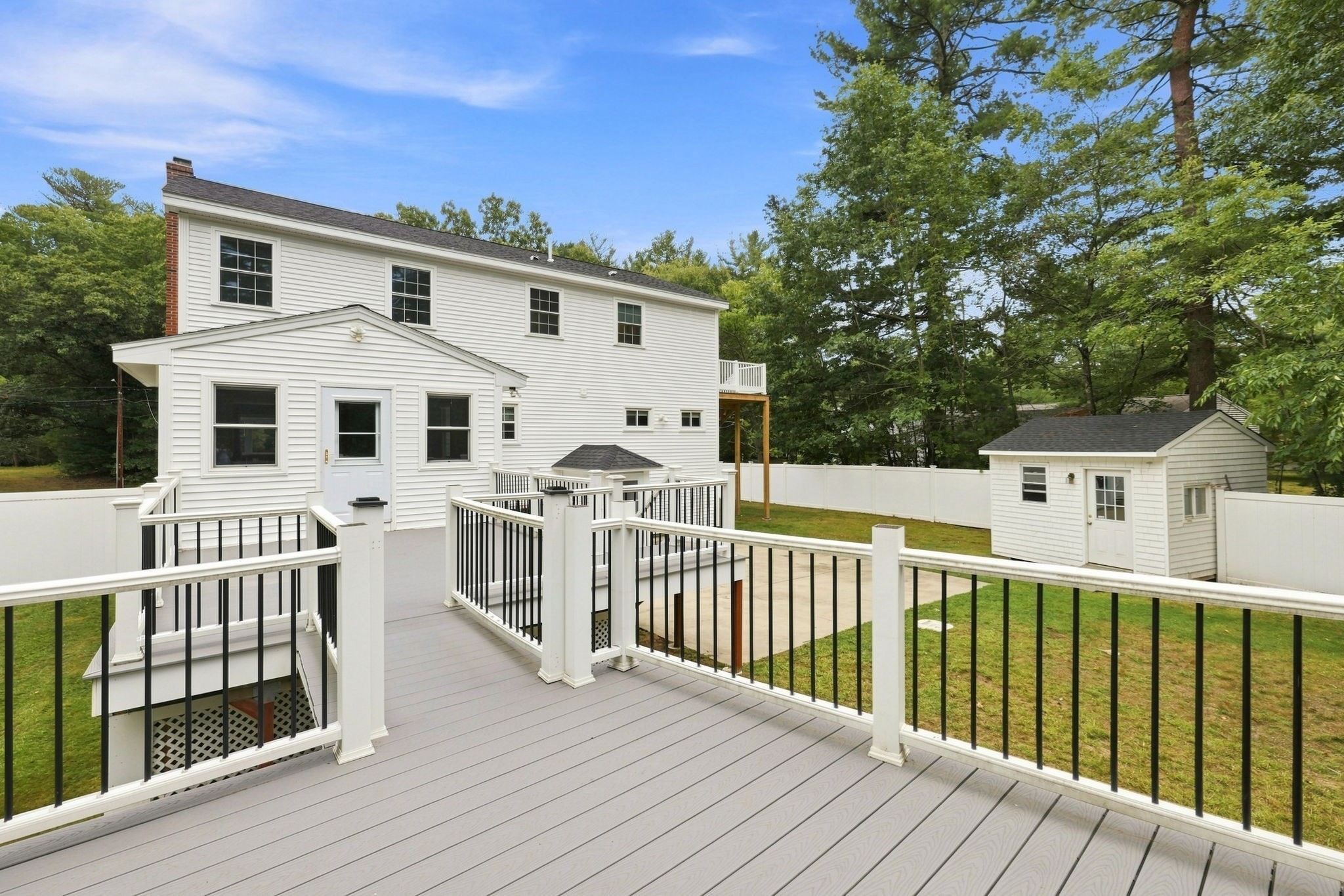 8 Victory Road Billerica, MA 01862 - Photo 2 of 40 Gallery Image 2