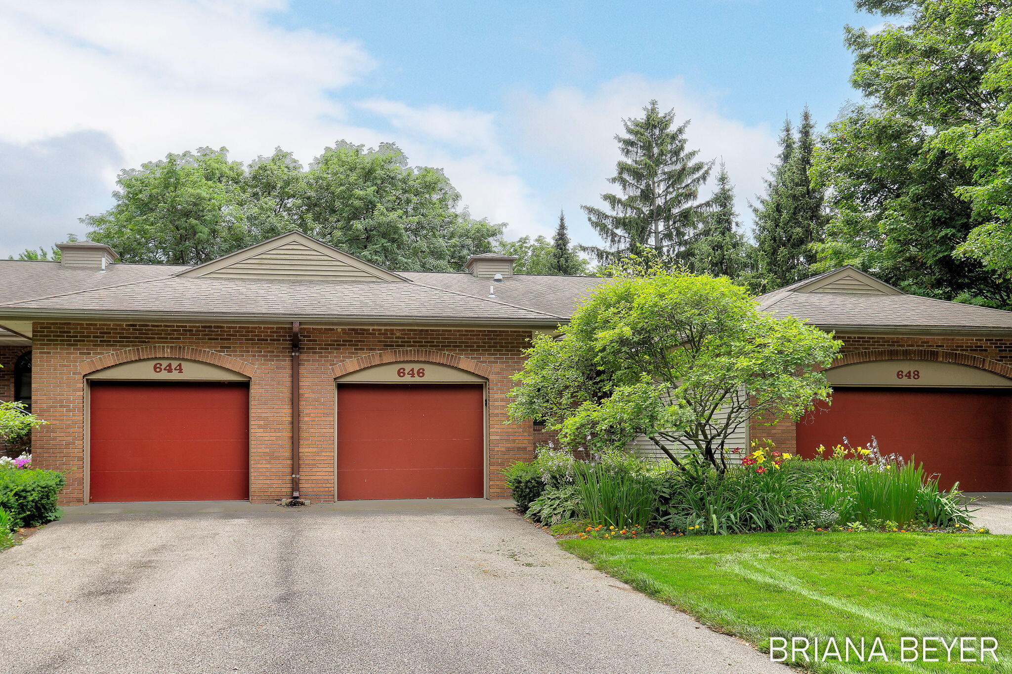 646 Spring Lane Holland, MI 49423 - Photo 1 of 43 69-web-or-mls-646-spring-ln