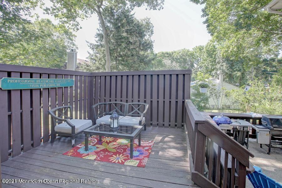 151 Delaware Avenue Oakhurst, NJ 07755 - Photo 3 of 16 20181105215757999127000000-o