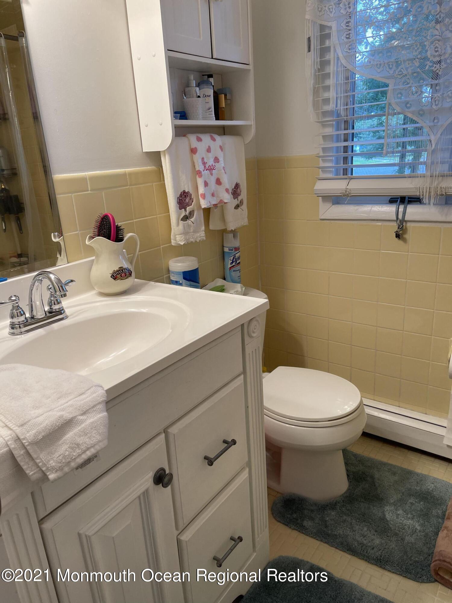 151 Delaware Avenue Oakhurst, NJ 07755 - Photo 9 of 16 47FA25E2-3FB5-4E3E-B9FC-CE05EFAF4168