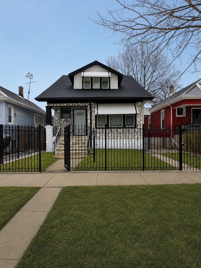12019 South Perry Avenue Chicago, IL 60628 - Photo 1 of 15