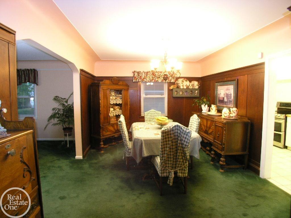 4568 East 10 Mile Road Warren, MI 48091 - Photo 16 of 31 31391863-15.JPG