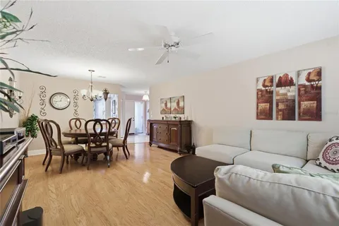 $240,000 | 2917 Fig Court, Palm Harbor, FL 34684