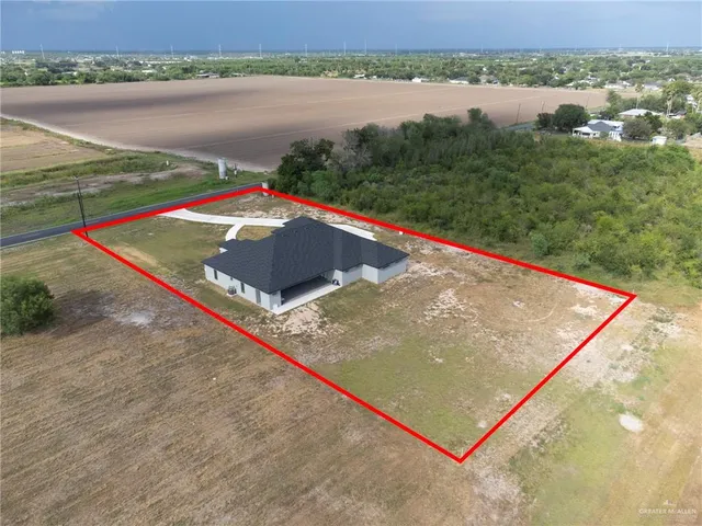 a view of a tennis court