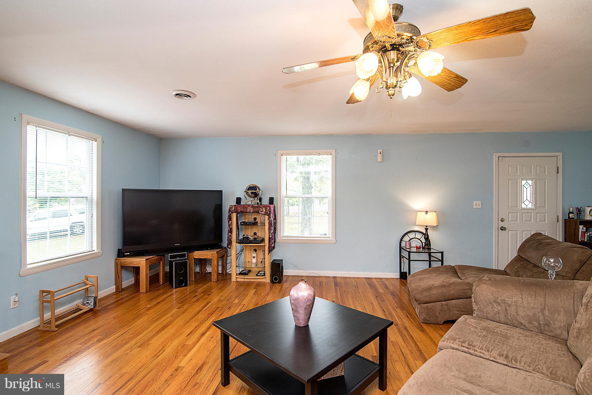 8320 Lambs Creek Church Road King George, VA 22485 - Photo 12 of 29 Interior (General)