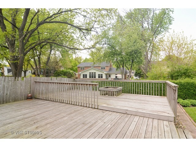 940 North Rohlwing Road Palatine, IL 60074 - Photo 14 of 16